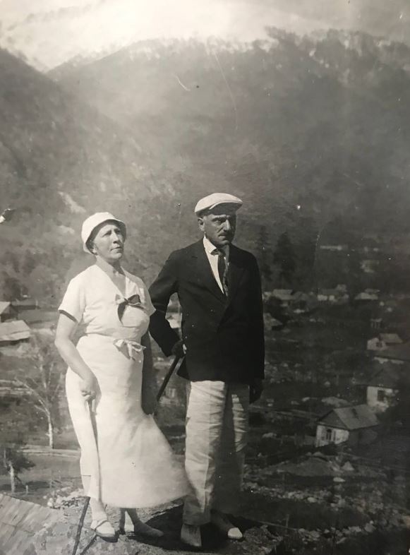 Анна Михайловна и Отец 1934 год